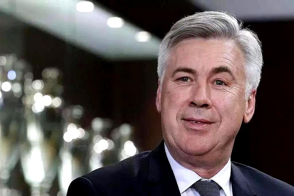 拿过欧冠的无敌阵型，现在连保级队都不敢碰了。安切洛蒂当年摆出4312，皮尔洛