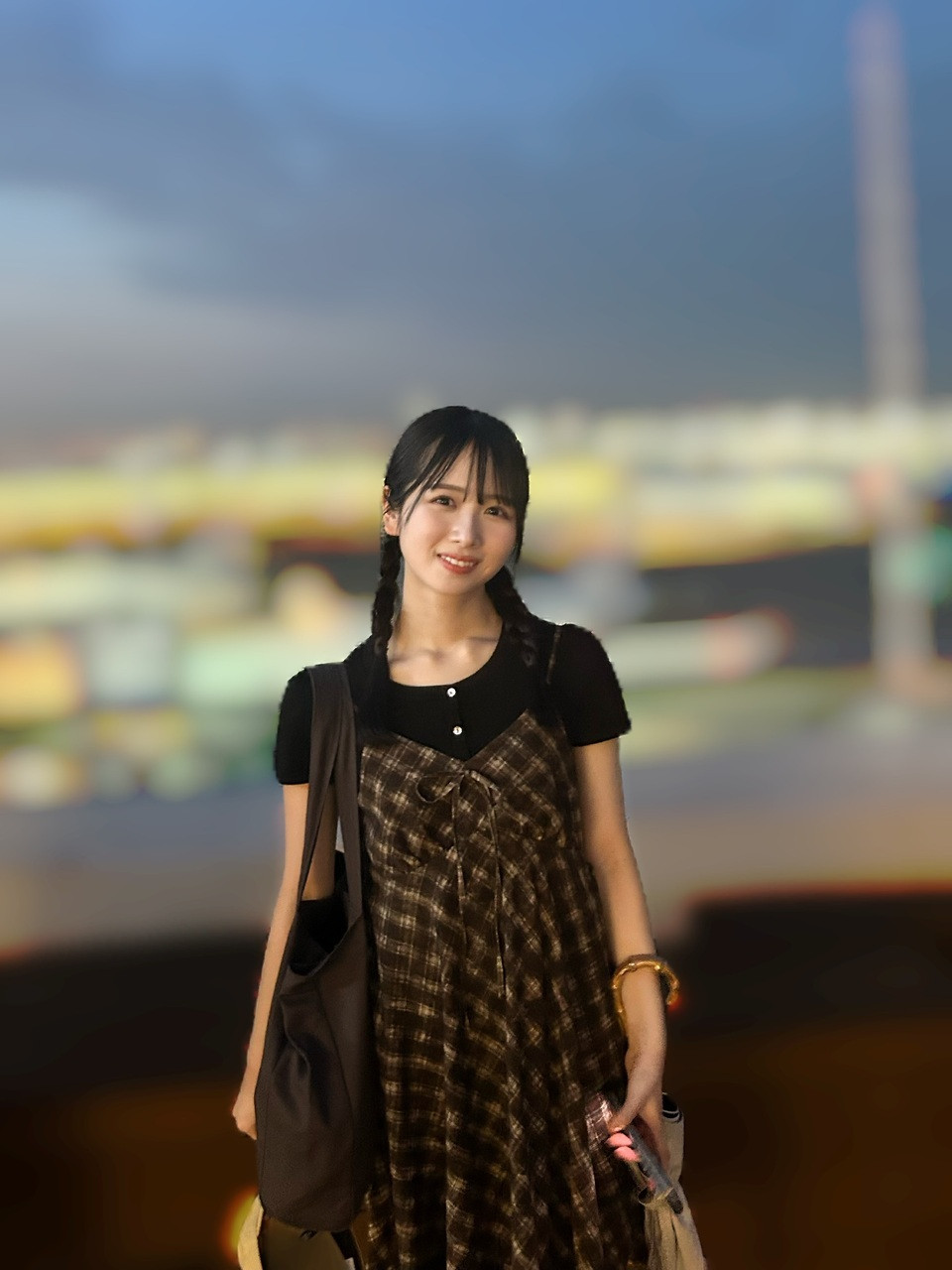 ひなの「じゃん！まりぃと一緒にうどんを食べに行った日の写真です。(前にも違う写真