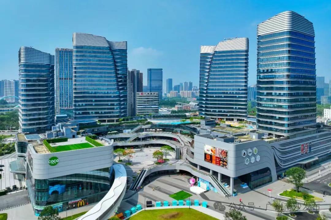【南沙首批8家文化产业园区授牌】南授牌首批8个文化产业园，分别是南沙越秀IFC、