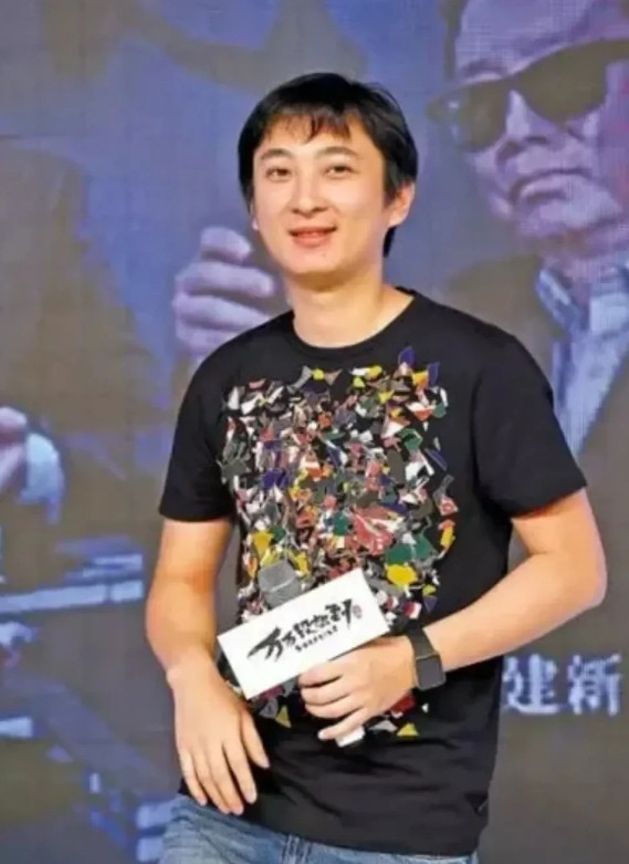 节目上，戚薇问王思聪：“我要是和老公离婚，你会娶我吗？”王思聪：“我是不婚主义，