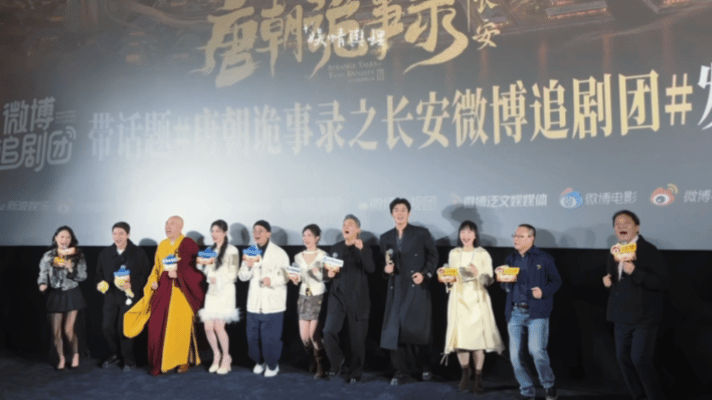 这个杨旭文仅用0秒就剧透了刚追《紫川之光明王》到揪心处，刷到杨旭文采访，嘴角那