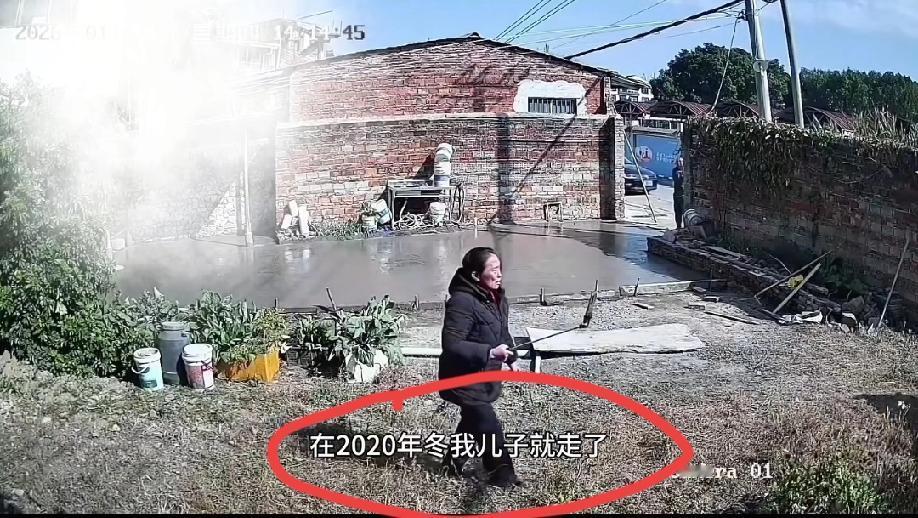 江西（发布），女子发多个视频控诉:儿子去世后，她不敢在家里住，就外出租房住了，回