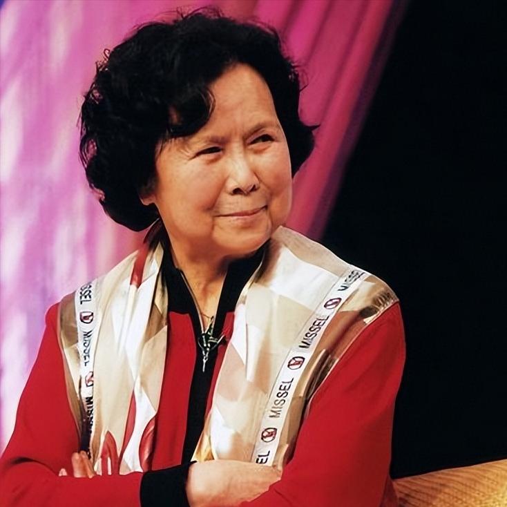 导演，杨洁，拍摄西游记，在播出之后，有专家指出，车迟国一集，出现了明显错误，孙悟