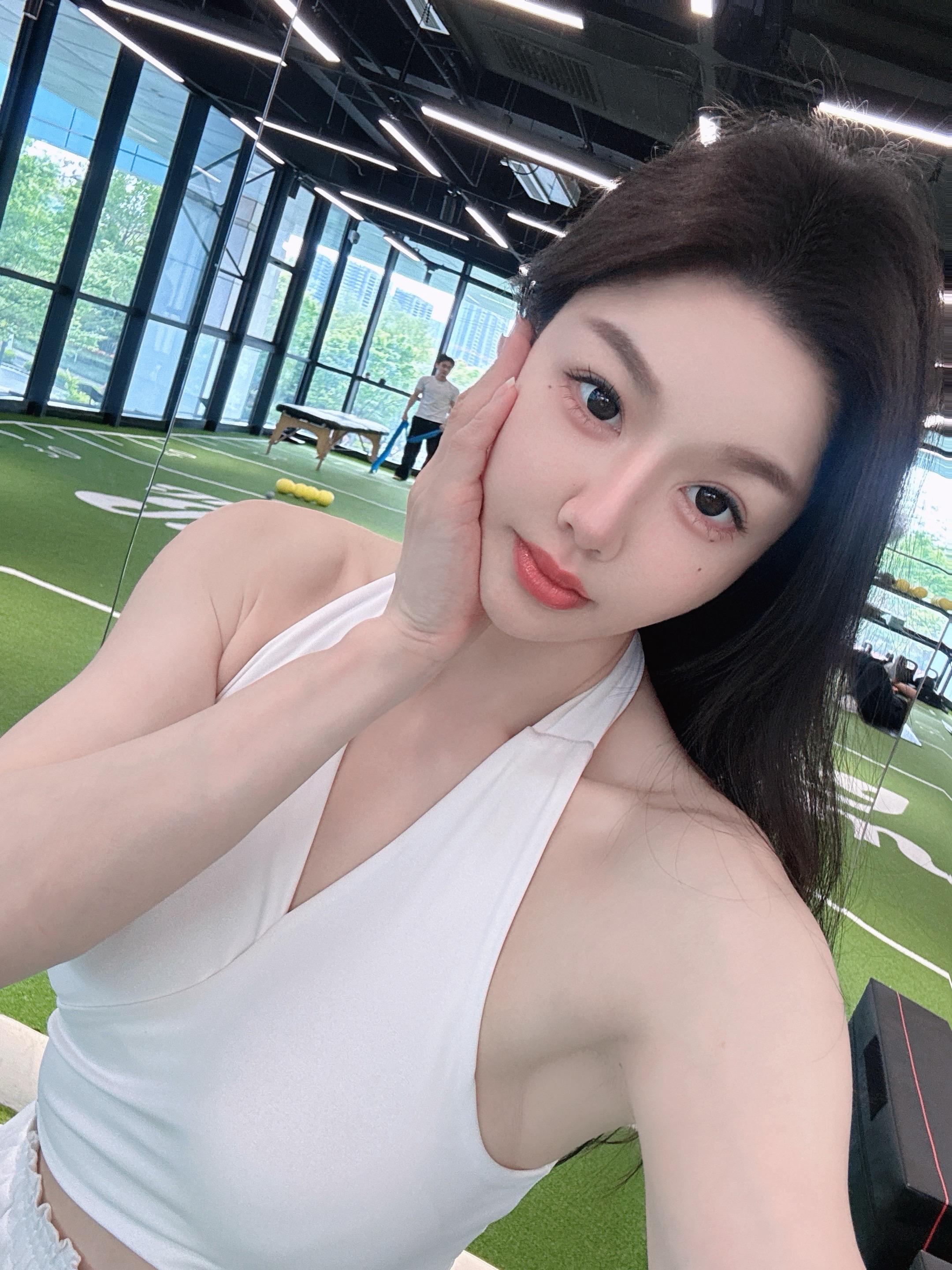 我只爱喝冰美式