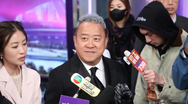 《万千星辉贺台庆2025》结束后，曾志伟接受传媒访问时表示，自己会继续留任，大家