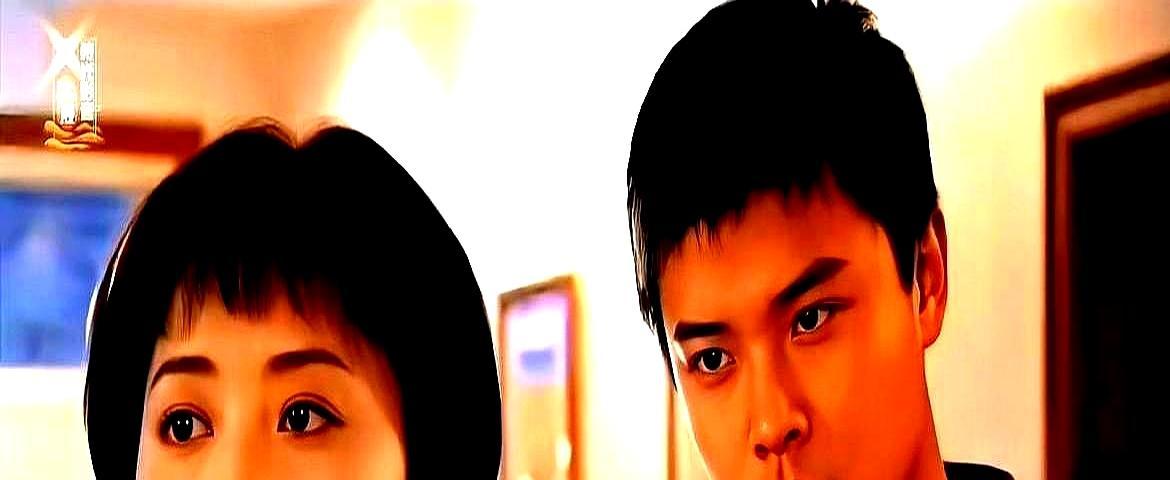 2003年，49岁的朱琳和23岁的陈思诚在《红与黑2000》里拍吻戏。年龄