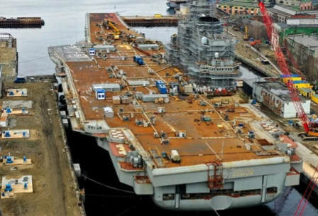 当地时间16日，俄罗斯黑海舰队前任司令，俄海军上将波波夫对媒体表示，尽管“库兹涅