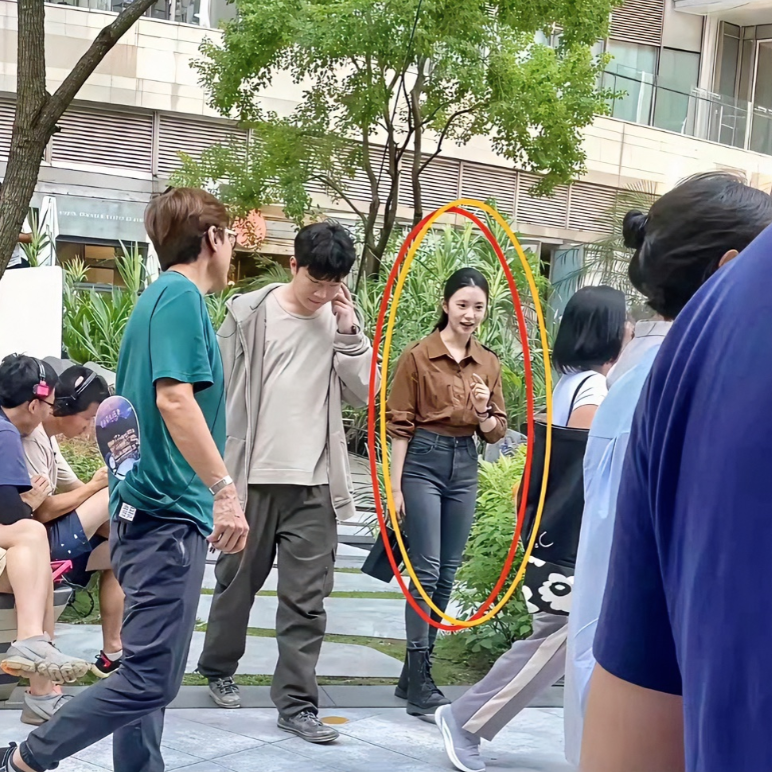 这个人叫什么？突然想不起来了，是不是叫杨幂？