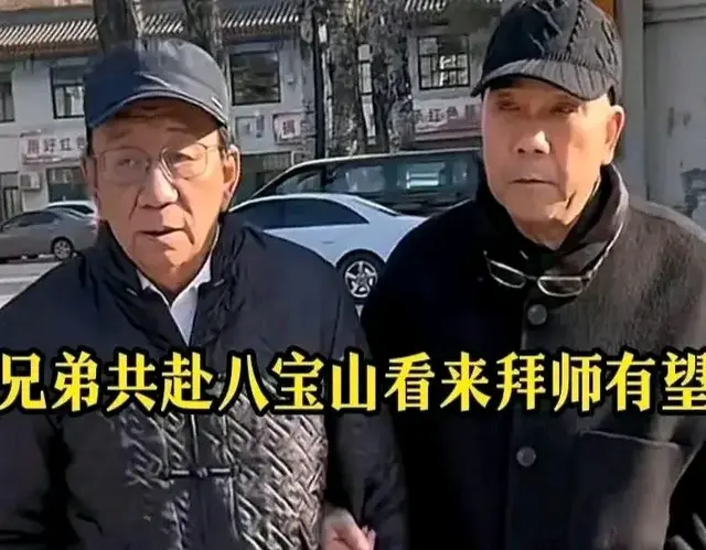 穷途末路? 负债累累必须铤而走险? 网曝海河战神砸缸拜师都是剧本