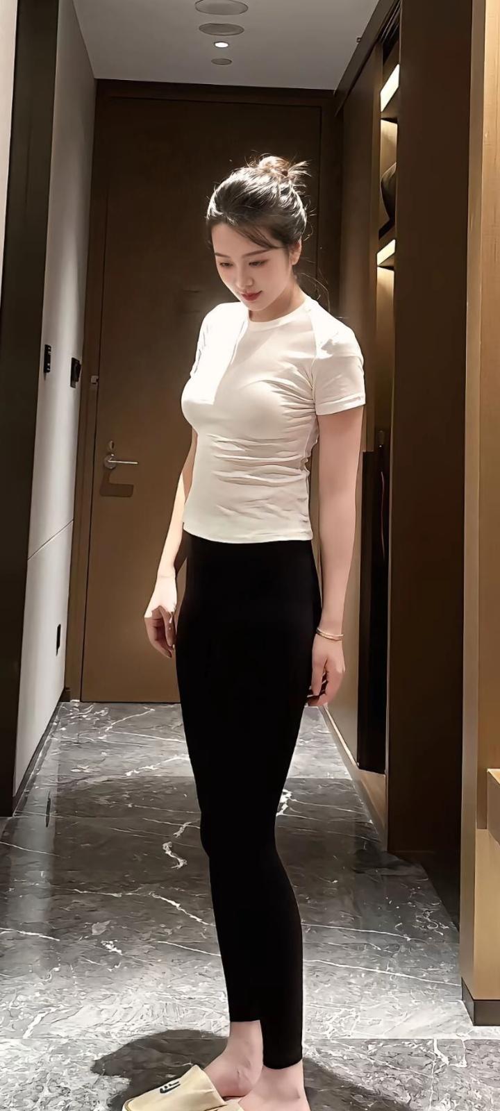 新年爱好打卡6. 我瞒着所有人，继续爱了你很久。