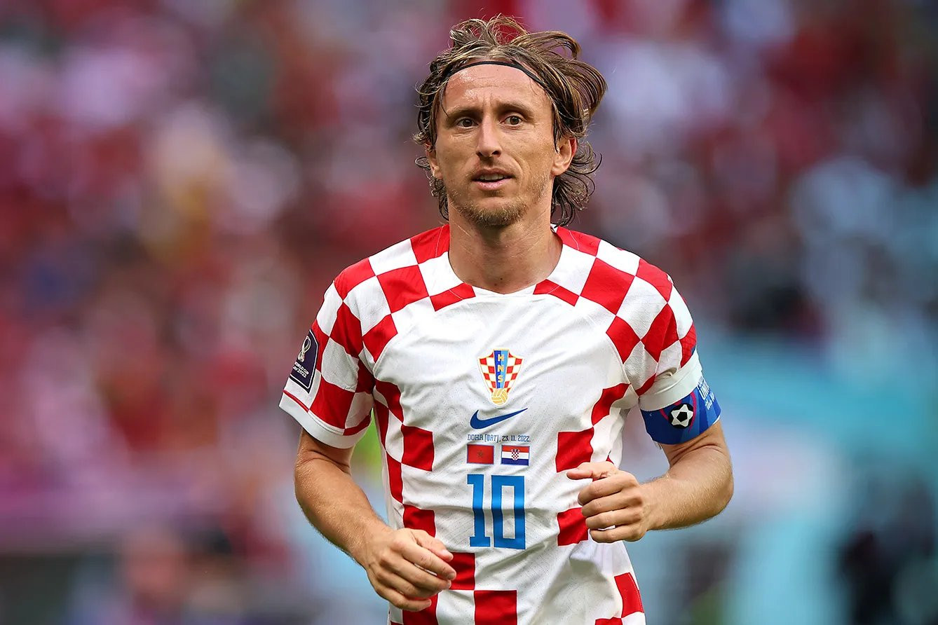 🚨🇭🇷大新闻：据与卢卡·莫德里奇关系密切的消息人士透露，他预计将在参加2