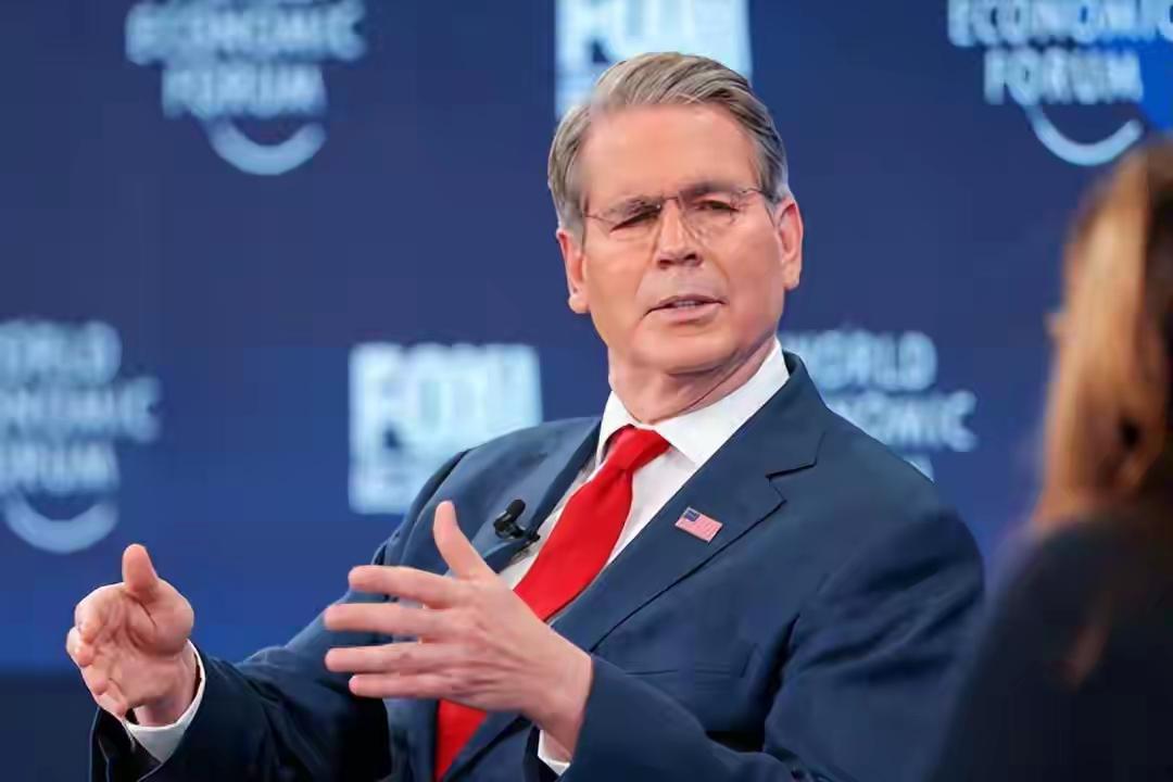 美国财长贝森特4月14日对外放话，声称中国再也买不到伊朗石油，还明确表示中国可以