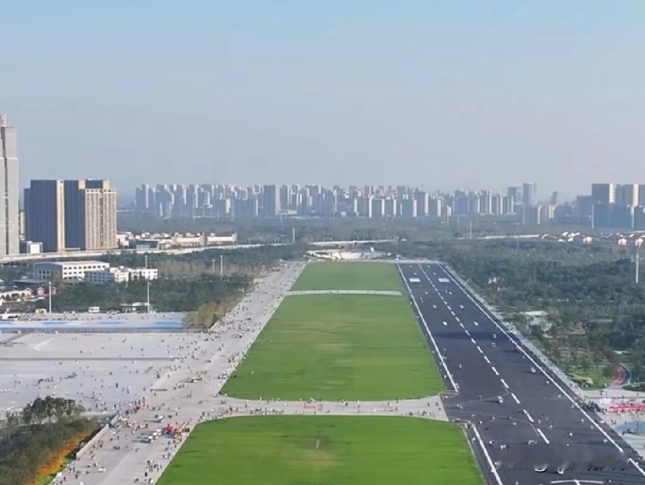 合肥市的能量，科技创新才是根本，晶合4期开始建设，长鑫筹备上市提起合肥，人们已