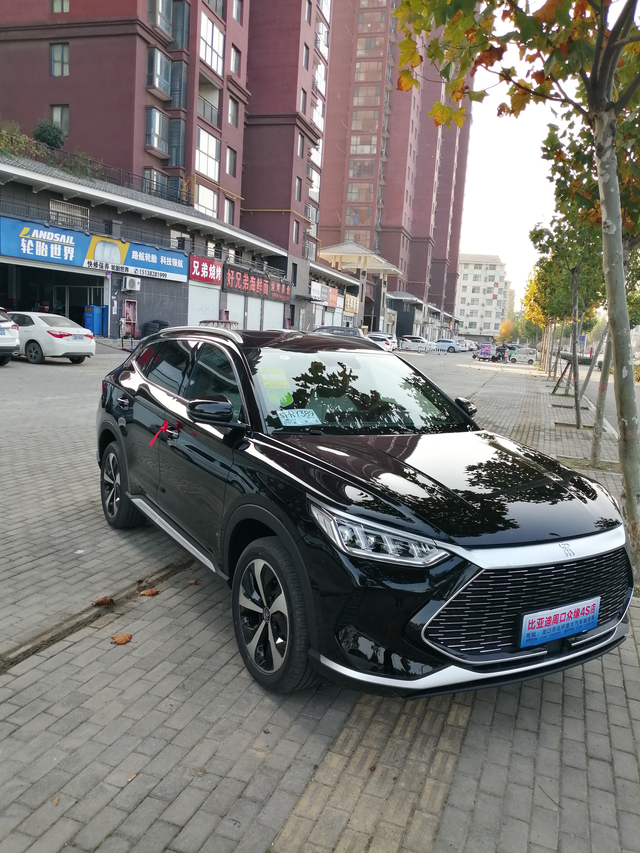 宋plusdmi51尊荣型没有等车人生中第一辆车，买车之前研究了将近一年，😅