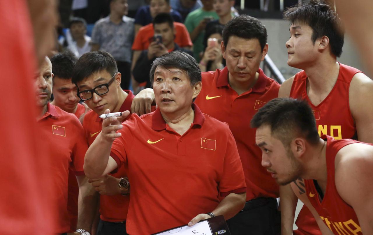 宫鲁鸣的赛后总结来了！根据他在赛后的说法，球员们在赛场上很努力，但非常无奈！最终