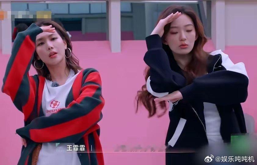 《浪姐6》第四公的舞台，前面几季的师姐过来帮唱，一帮忙，才知道，这季跟前面的几季