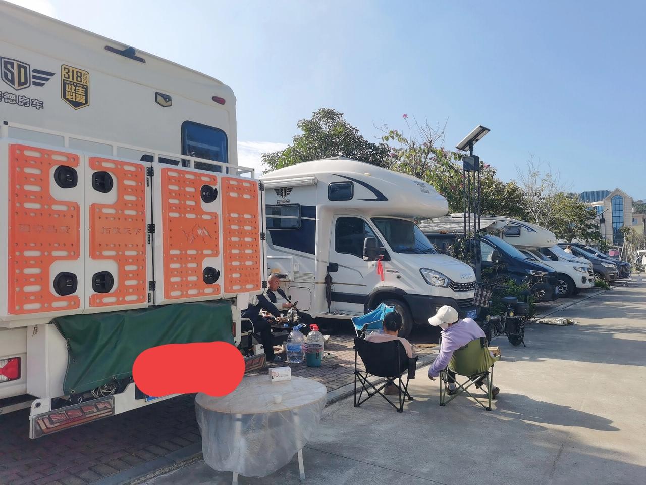 为什么房车床车遭遇驱赶？最近总能刷到云南、广西等这些适合过冬，旅居城市驱赶房车床