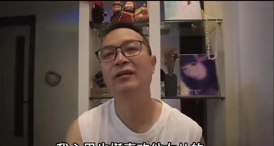 我娶了一个二婚女人，带了个女儿，女儿10岁。我俩结婚3年了，各方面都还可以。