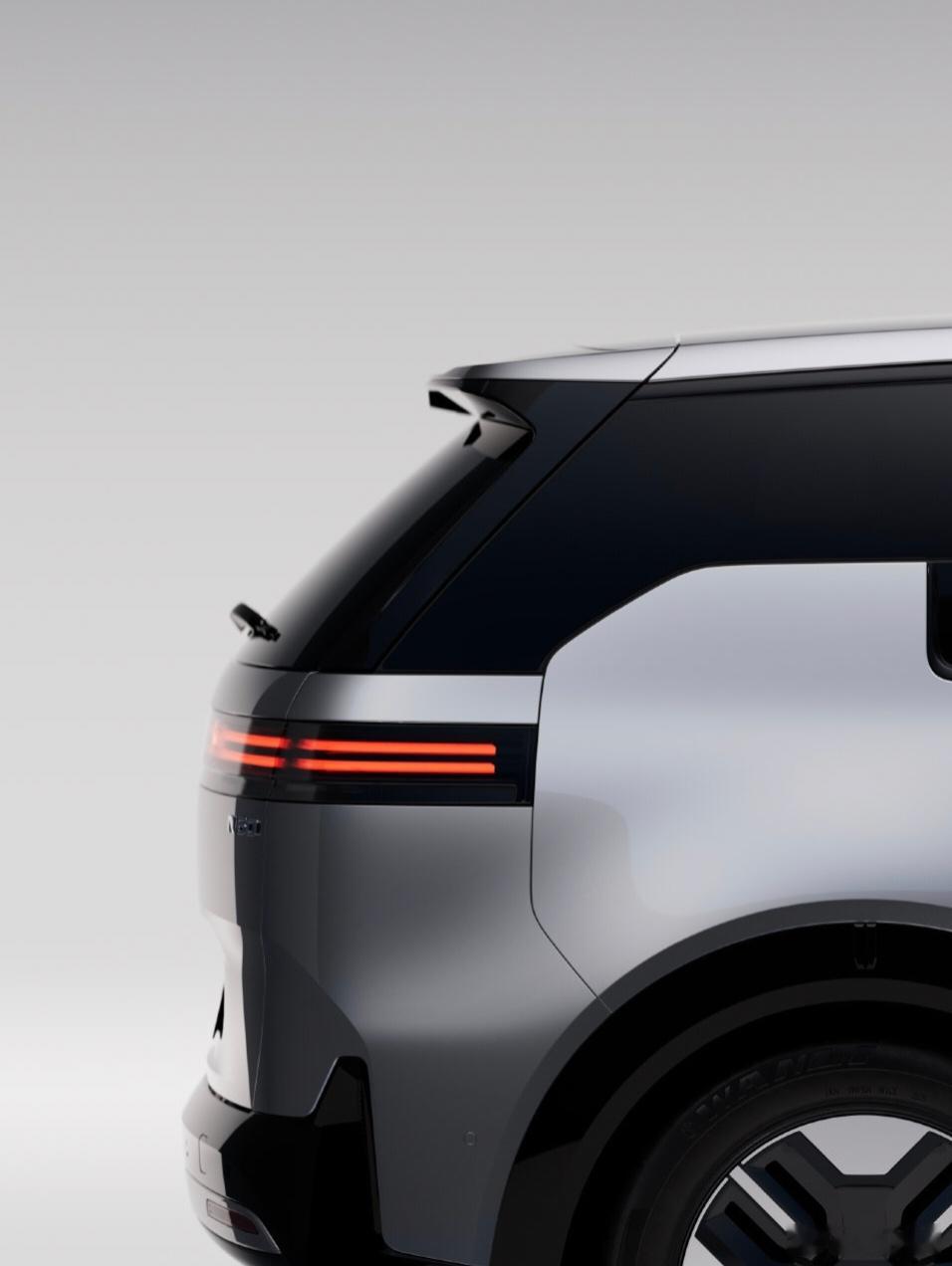 埃安高管回应N60热议广汽埃安埃安N60外观曝光引热议埃安N60实车外观曝光后