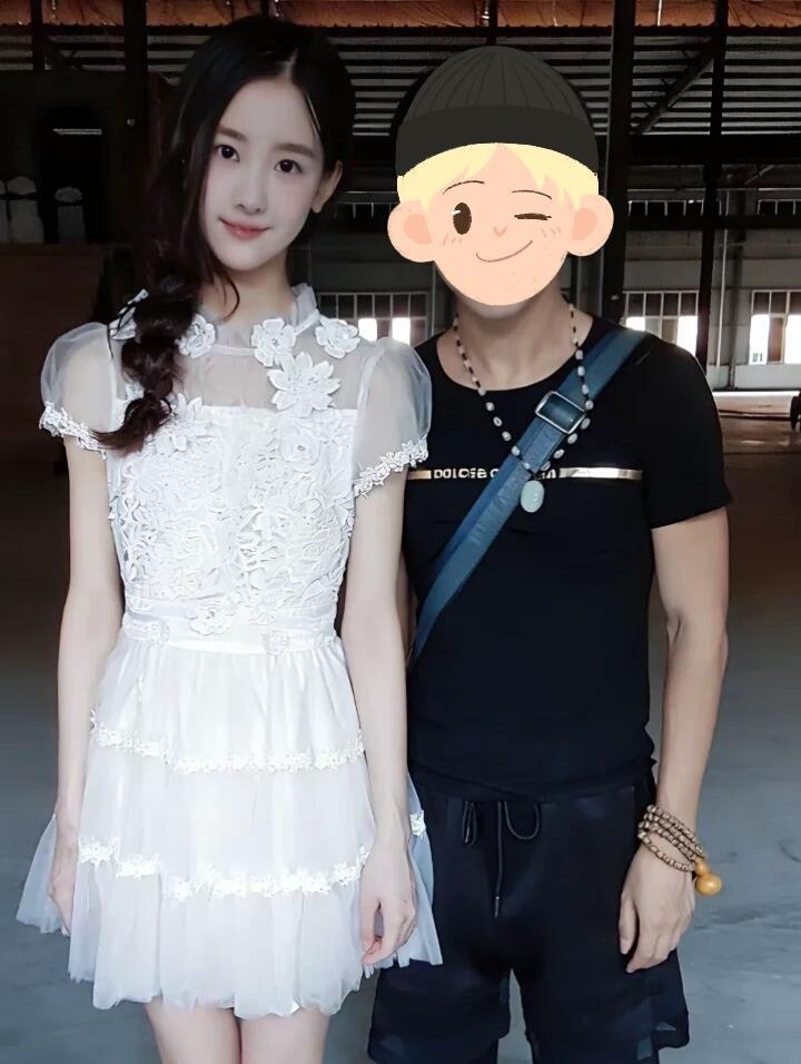 人偶娃娃完全白幼薇….🫧🥛