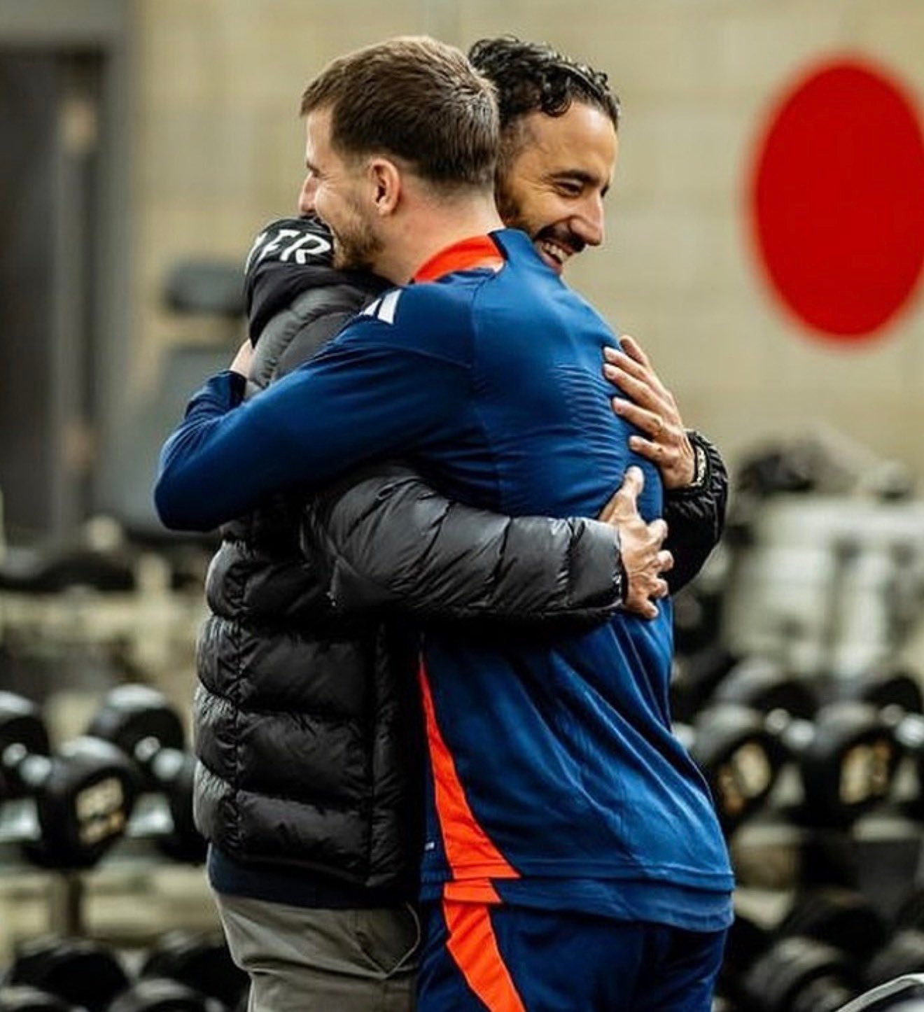 TalkSPORT记者AndyGoldstein谈芒特与AC米兰的传闻：对他来