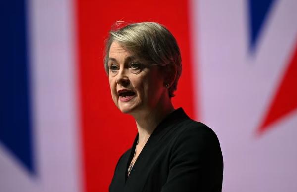 万万没想到，继美国之后，英国也开始要求中方撤销对“港独分子”的判决了！在12月1