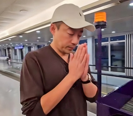 汪小菲说：这辈子我最应该感谢的一个女人，她就在我的身边，既不是大s，也不是马