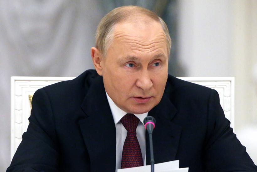 450名议员投票，450票全票通过，零人反对。俄罗斯这波操作，让中美看呆了，而欧