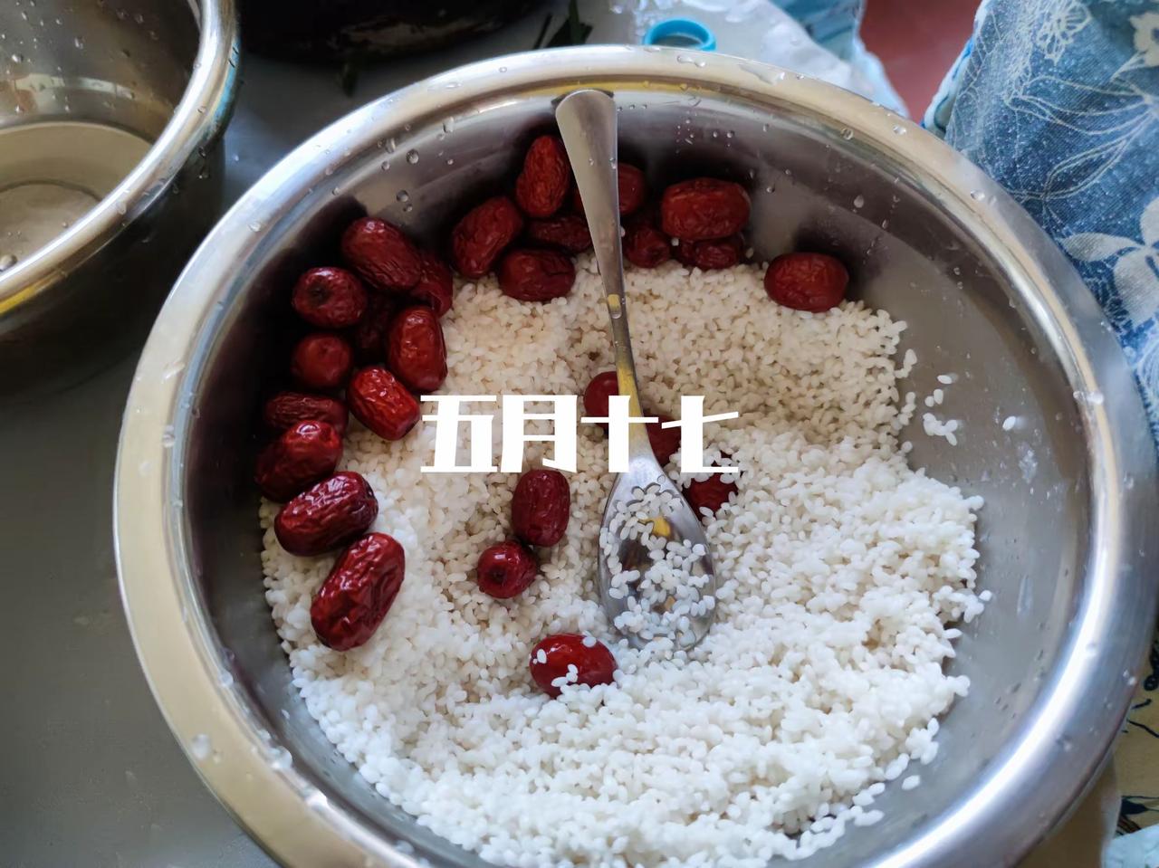 明日五月十七，记得：1不洗，吃2样，忌3事，吉星高照诸事顺明天就是农历五月