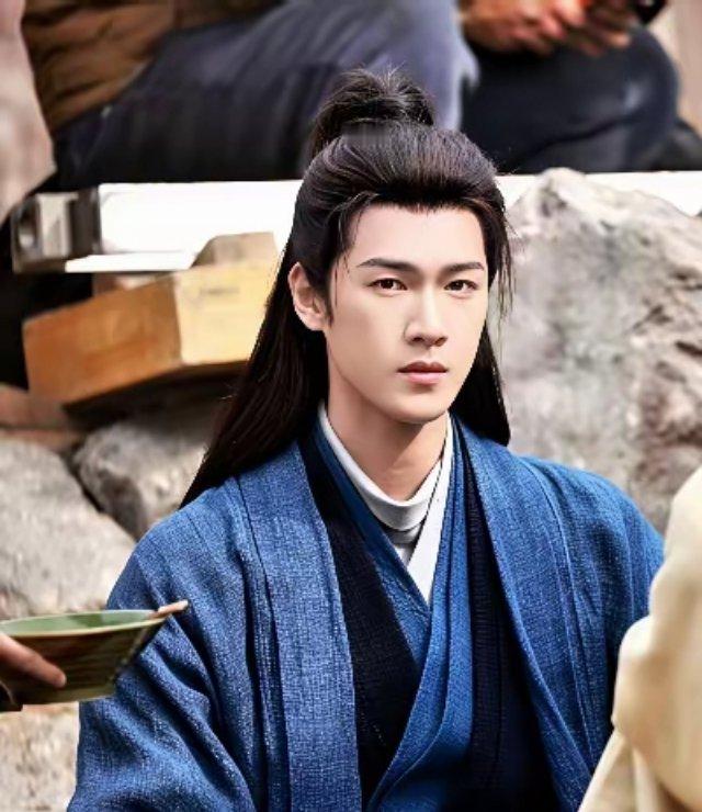 我觉得孟子义妈妈说的话好没道理。放弃李昀锐，是可惜的。李昀锐华中科大毕业，确实不