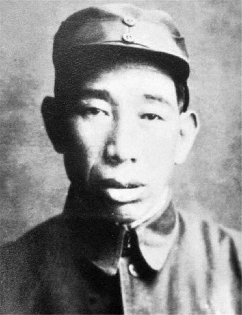 四野最离奇任命：六纵三年换四个司令，副手却始终未转正，看看他的“对手”都是谁？