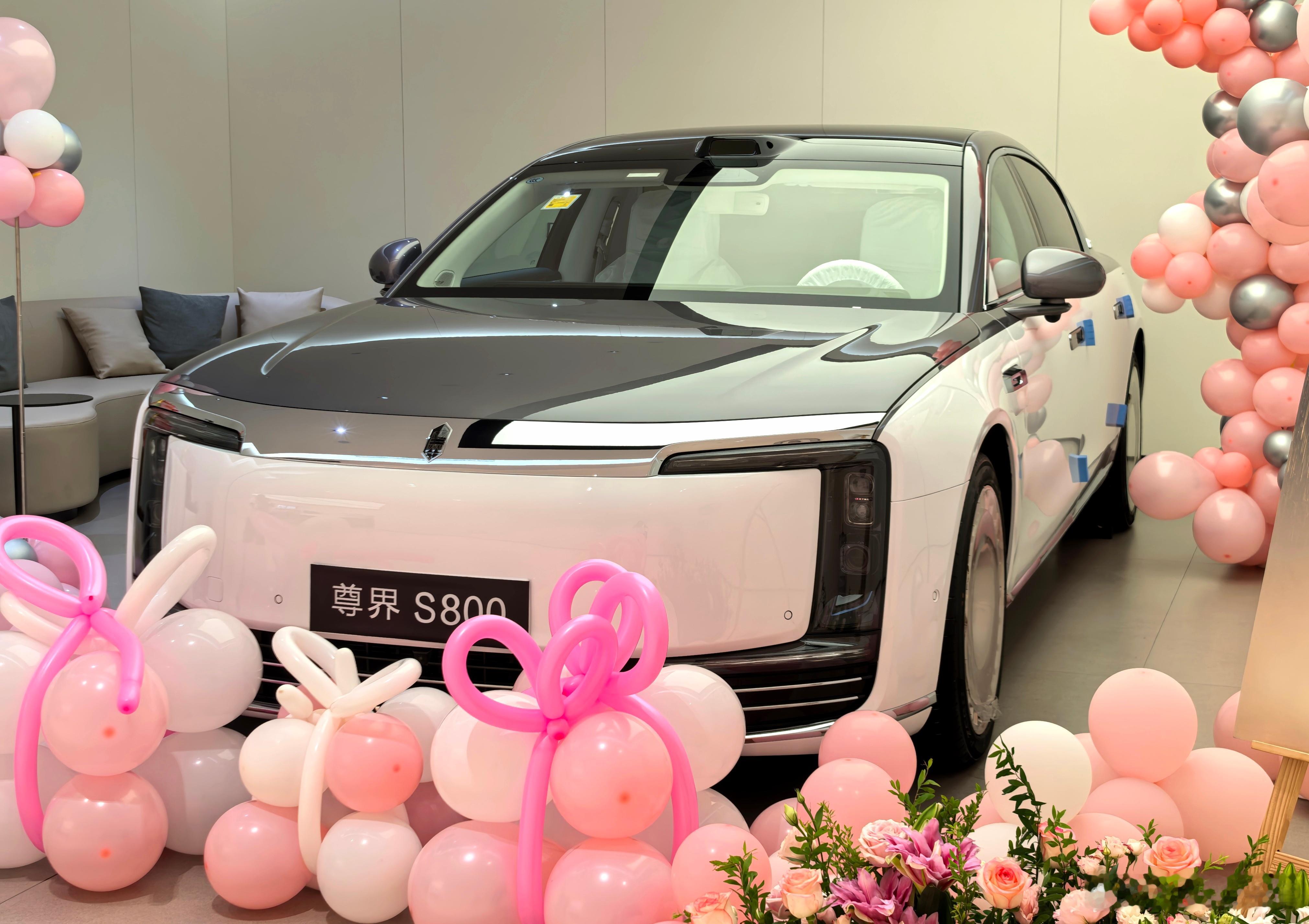 我来提车啦！今天的主角是尊界s800[鼓掌][鼓掌][鼓掌]版本：尊界S80
