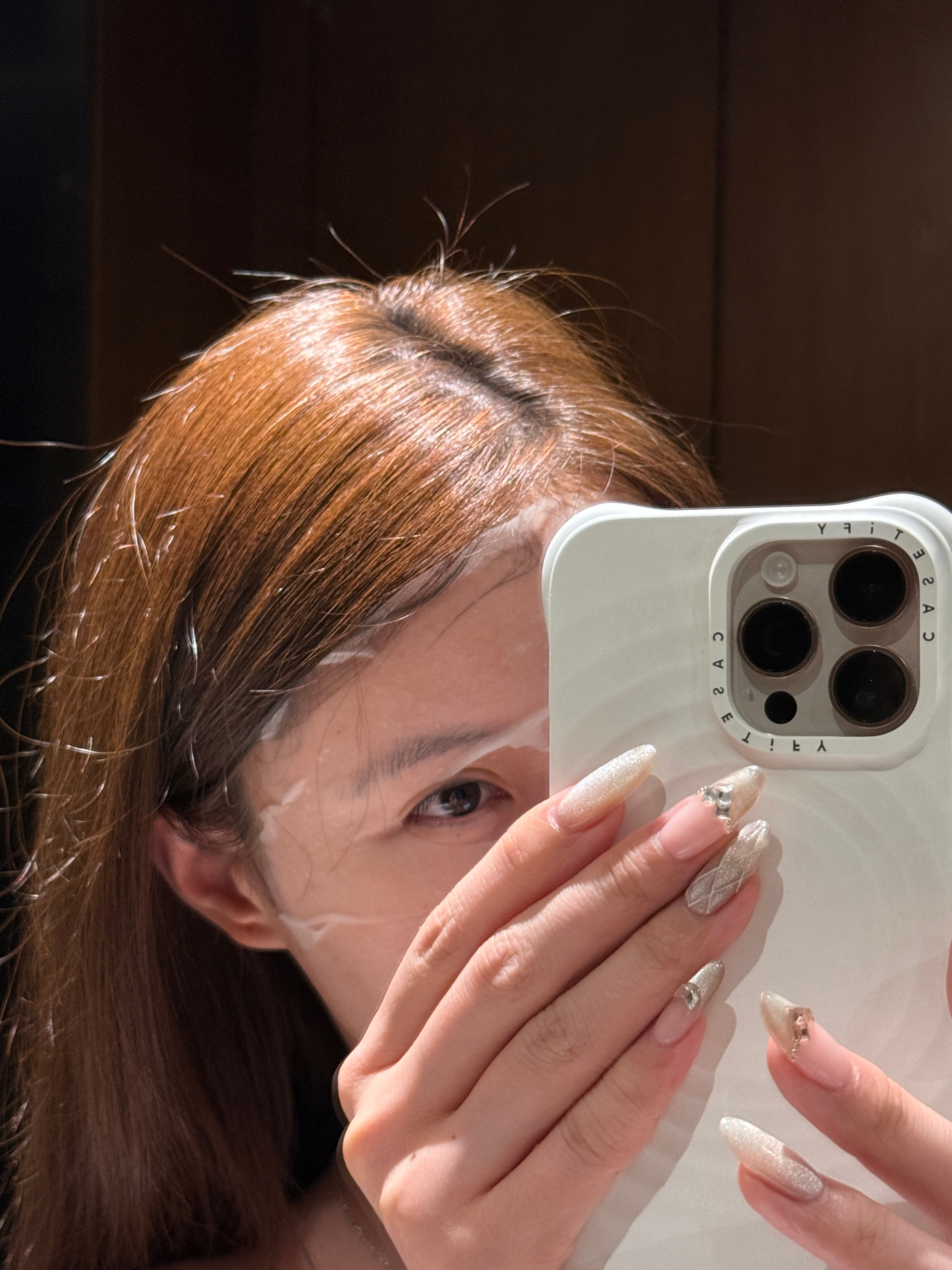 想拍个发色想说跟赵露思剧里发色好像，结果发现素颜也这么顶[doge]​