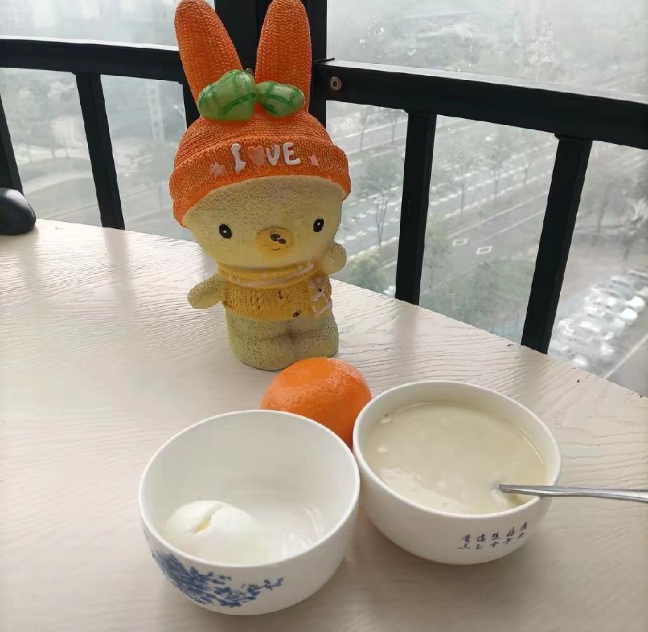 真的妥妥在拿健康作死！深圳一名28岁年轻男子，足足6年疯狂迷恋喝奶茶，每天最少三