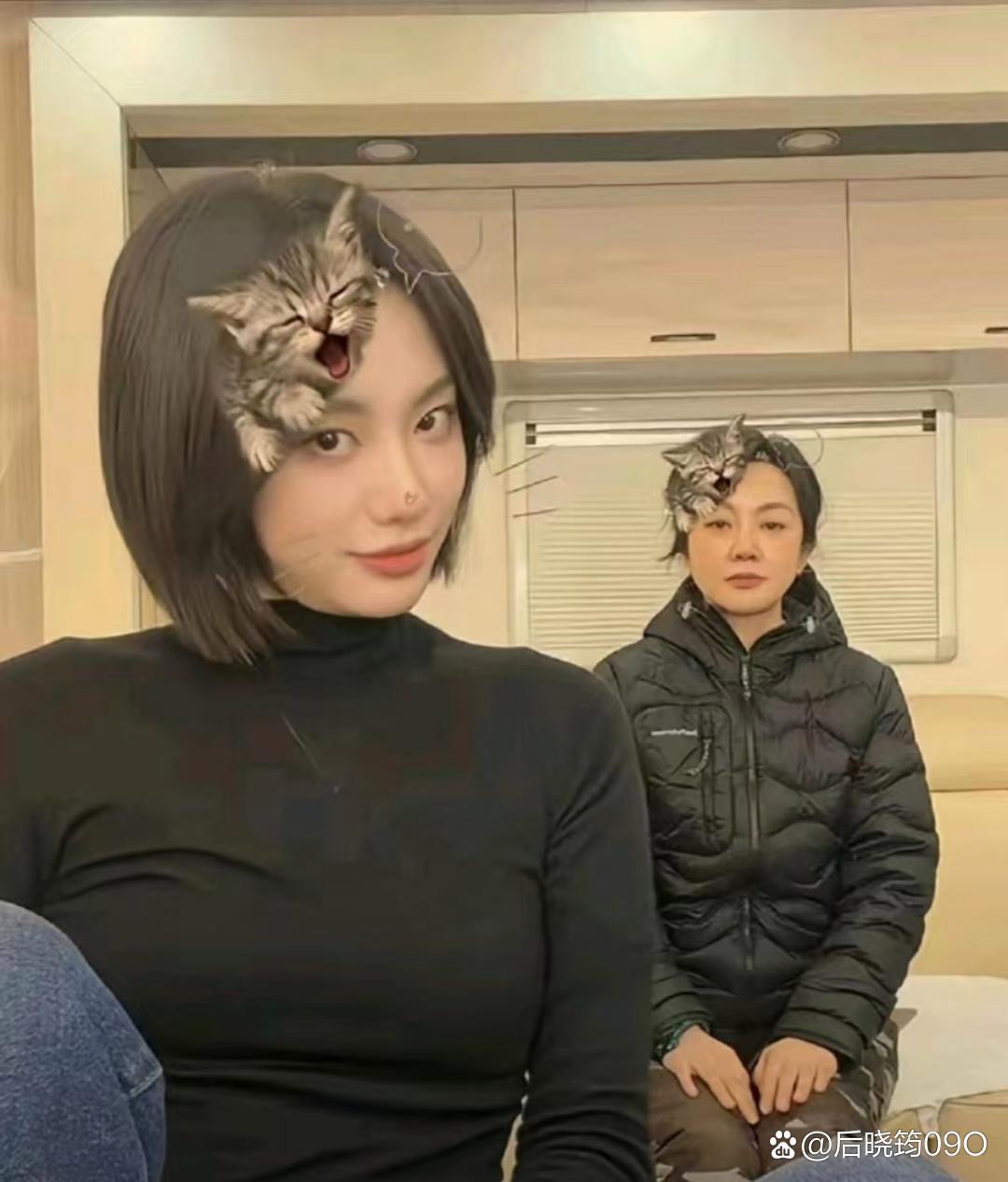 闫妮和女儿。女儿可真漂亮