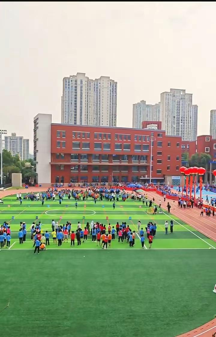 关闭网络游戏，家长们你们支持吗？