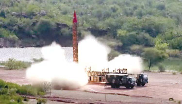 巴基斯坦第一枚射程5500公里洲际核导弹出现，这一消息震惊了从美国到以色列的战略