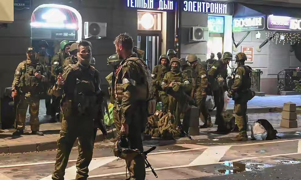 委内瑞拉生死存亡时刻终于等来强援出手普京私人卫队亲自下场护其周全据《防卫新闻》