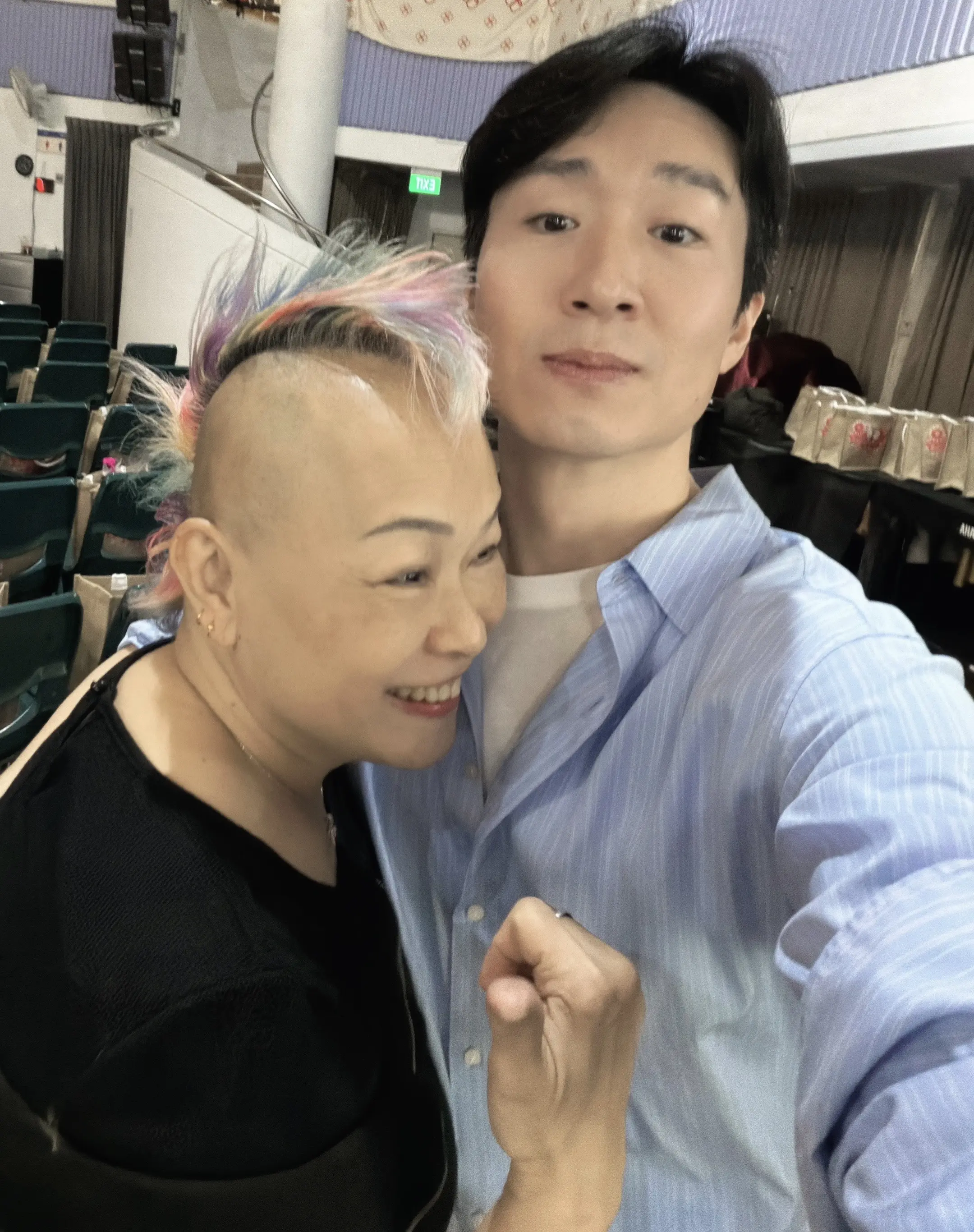 勇敢的发型