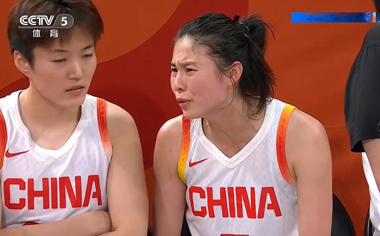 中国女篮输了。这场球输的太可惜了。很憋屈。看女篮从来没有这么紧张过。