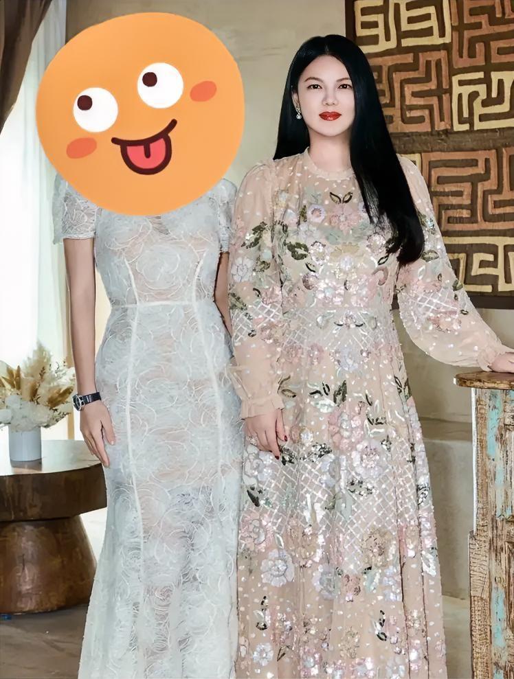 李湘被禁止关注这事明眼人都能看出来其实今年年初就有预兆了，跨年时候王诗龄发了