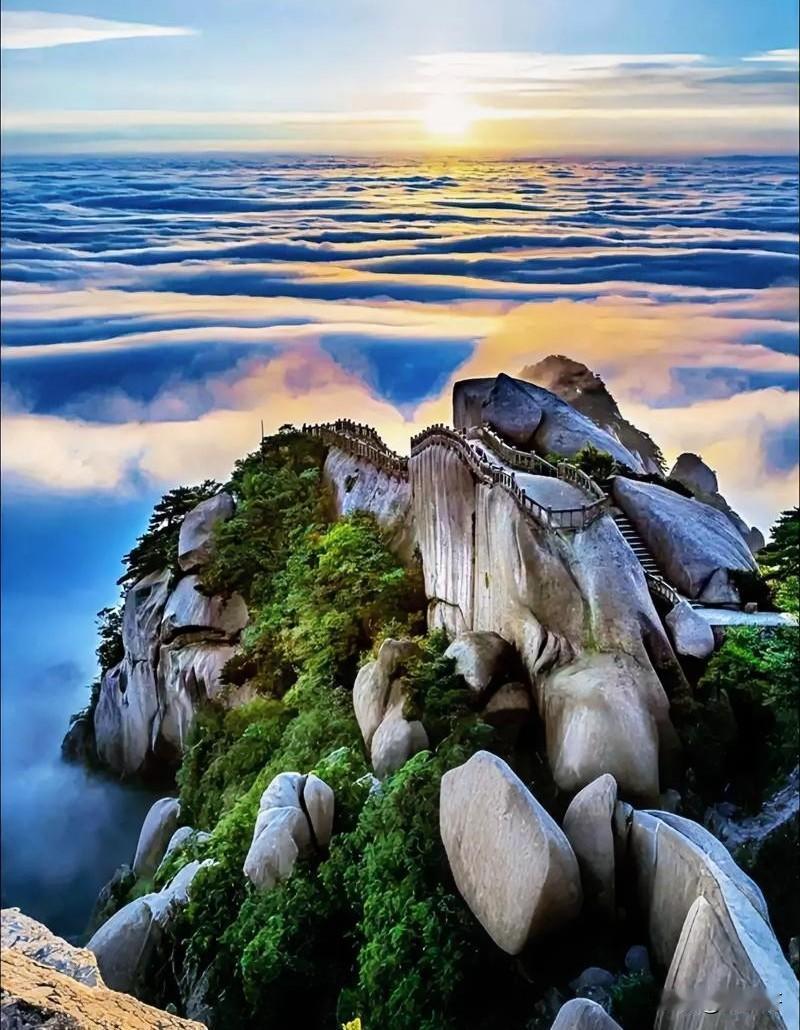 “五一”准备去天柱山的朋友，这篇攻略帮你搞定，省下不少钱哦！一次购票，终身免费，