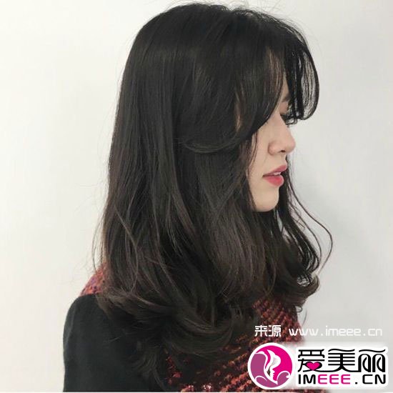 [韩式中长卷发发型图片]甜美成熟风韩式中长发卷发推荐