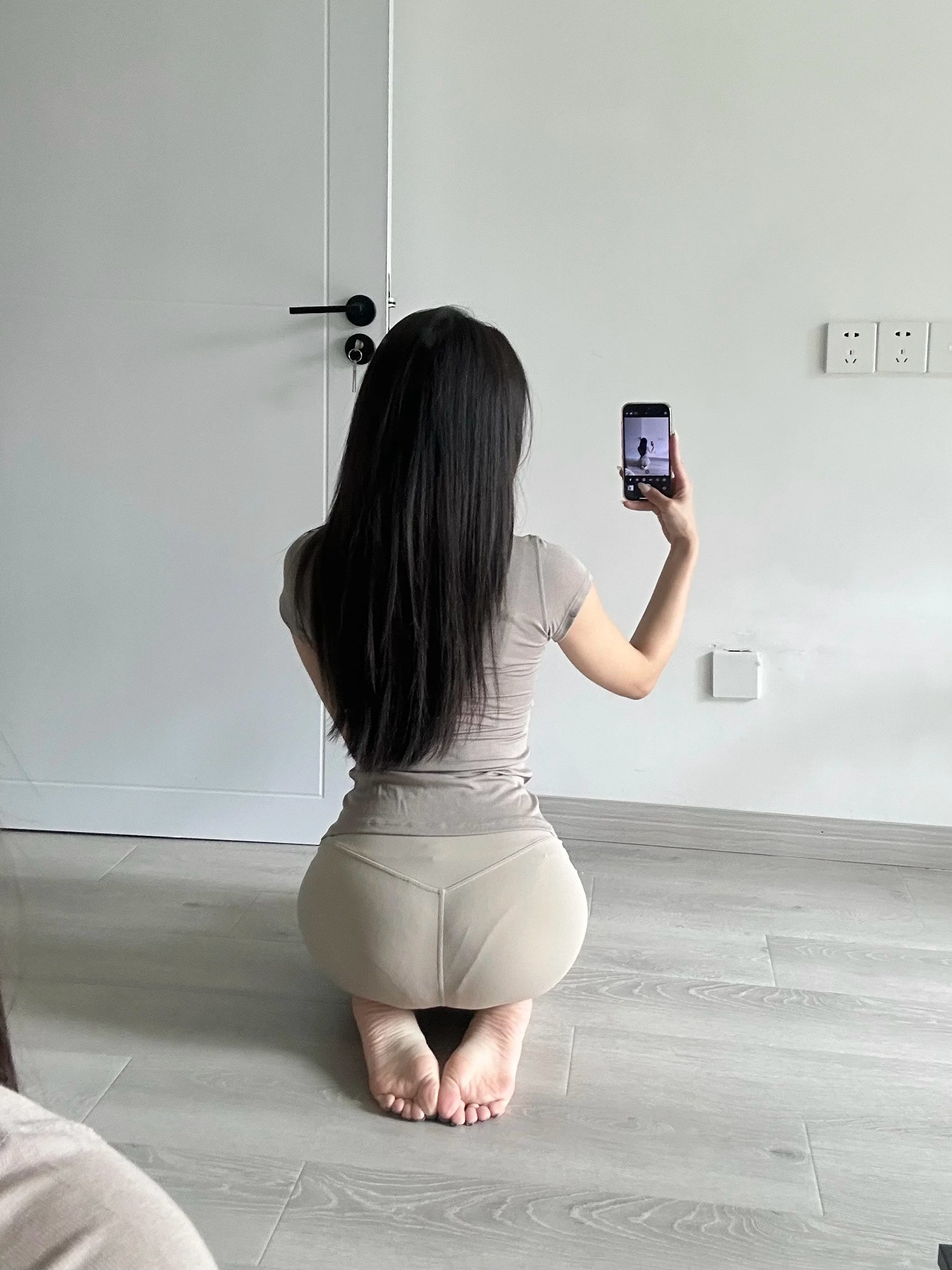 我背影美吗？​​​