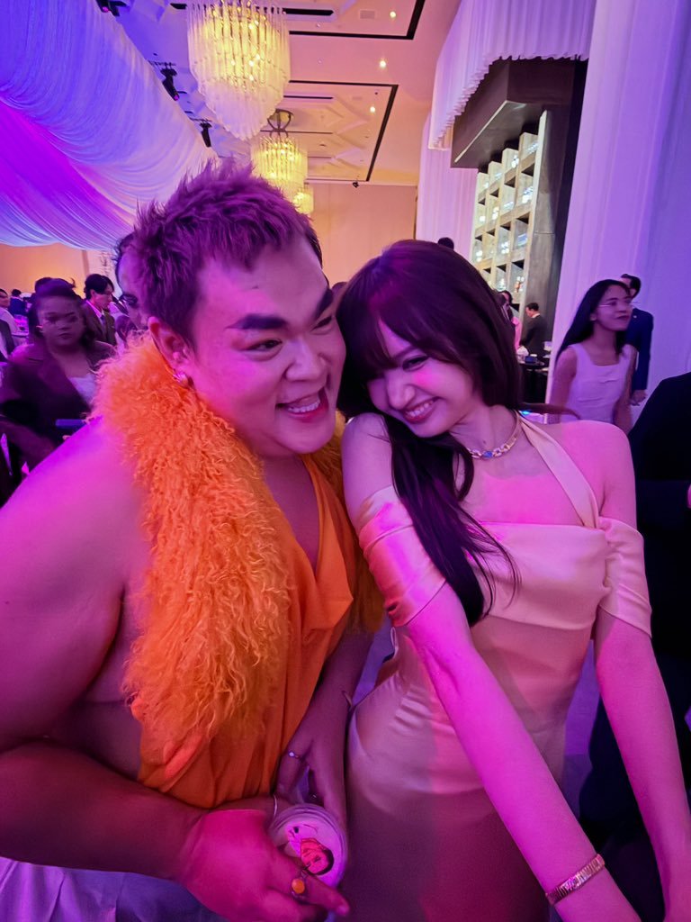 LISA❤️🔥LISA亚女一260719sindy_pwoongIG更新L