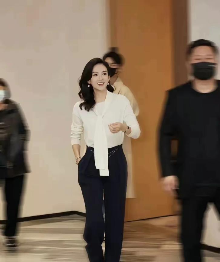 章子怡的成就我不嫉妒章子怡有钱我不嫉妒但是章子怡身上的这一点，让我狠狠嫉妒了