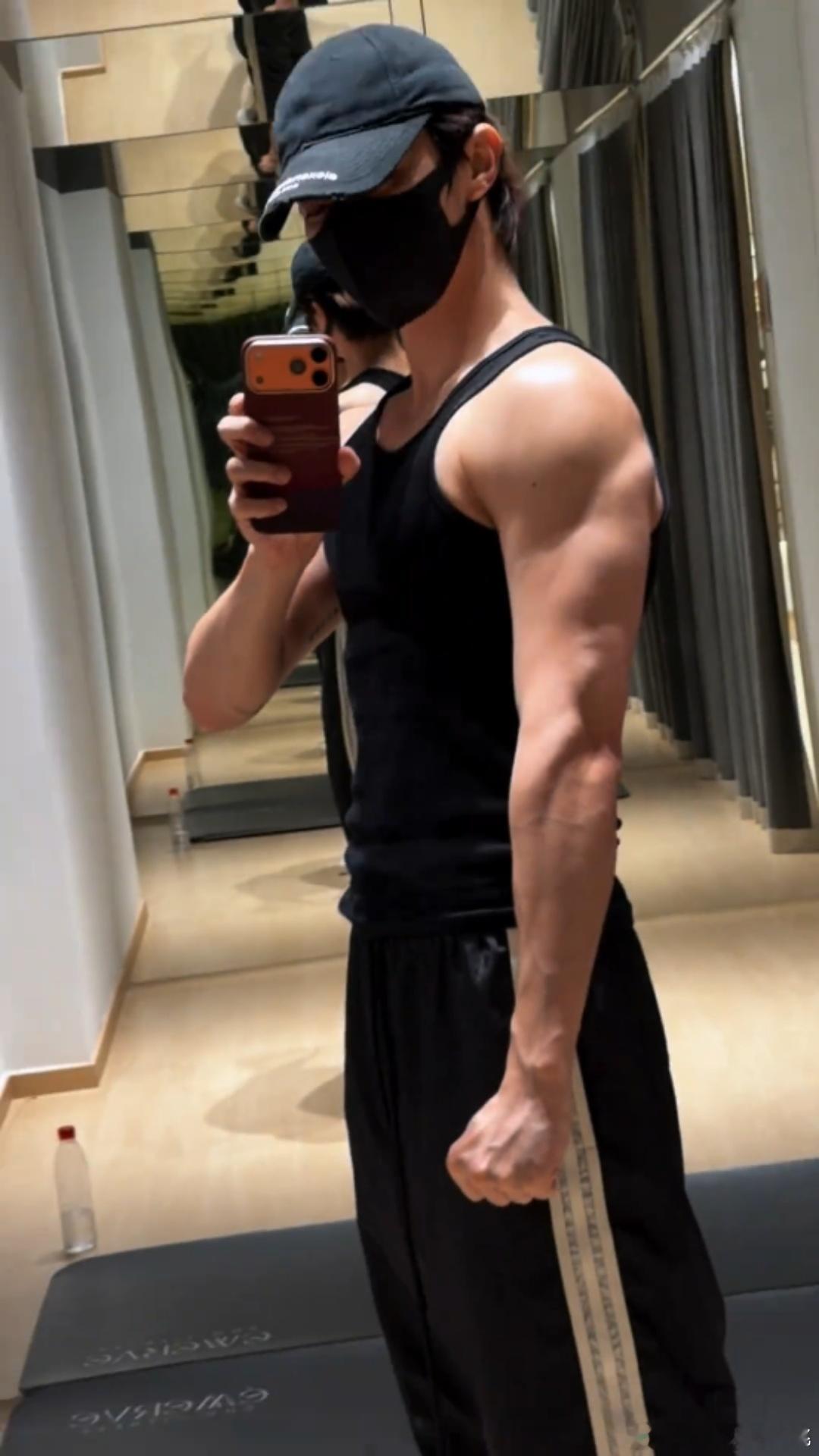 soso的大肌肉练的怎么样​​​