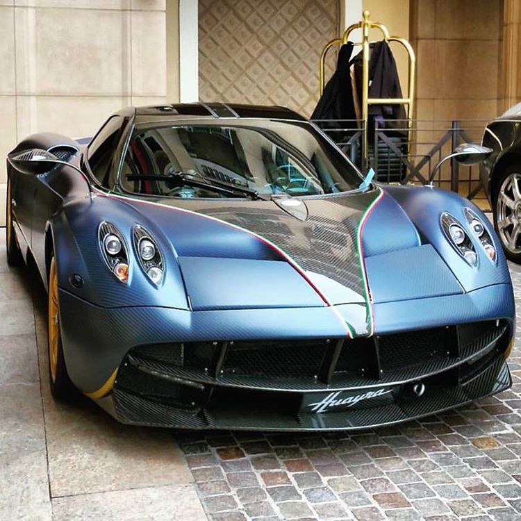 帕加尼Huayra