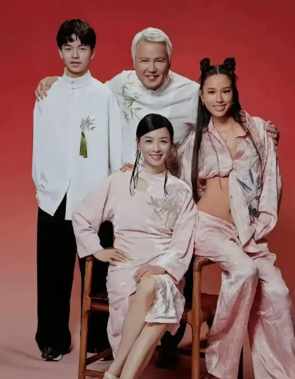 遗传是个谜，这一家子到底谁像谁？​​​