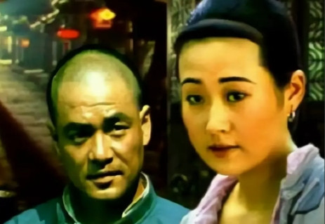 1992年，许晴在拍《皇城根》时，被有些痞气又才华横溢的王志文迷得晕头转向，她单